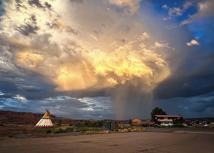The Rim Rock Inn