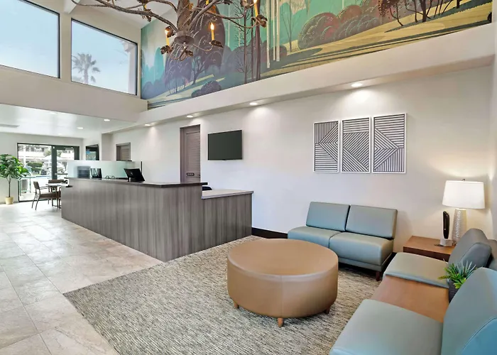 Best Western Plus Black Oak