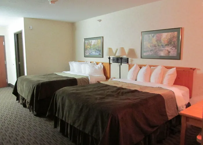 Kelly Inn And Suites Mitchell