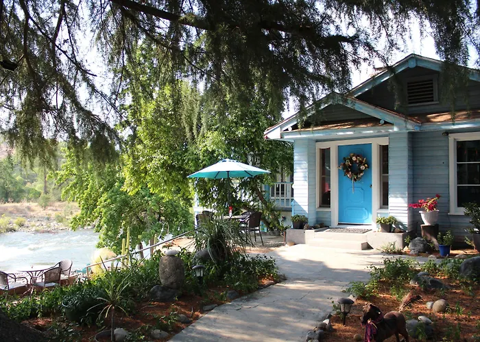 Rio Sierra Riverhouse Three Rivers
