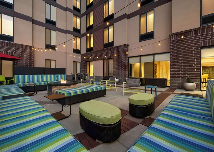 Home2 Suites By Hilton Denver West / Federal Center