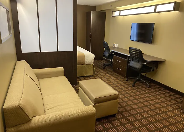 Microtel Inn & Suites By Wyndham - Timmins