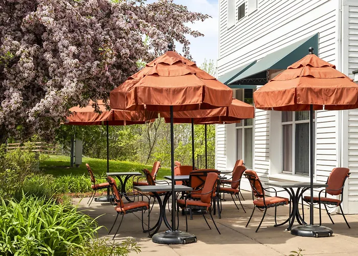 Hotel Chequamegon, BW Signature Collection
