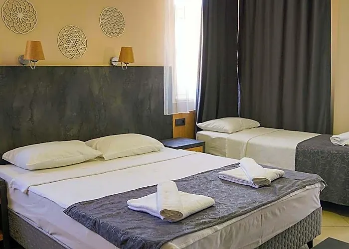 Anna Queen Hotel