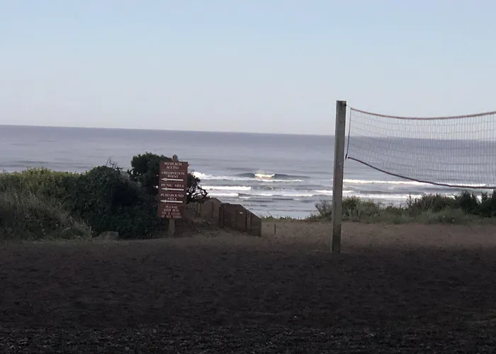 Hallmark Resort - Newport