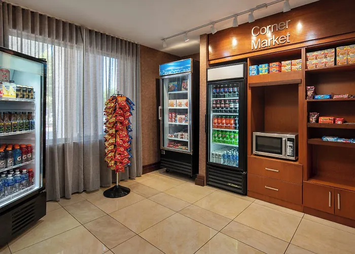 Fairfield Inn & Suites By Marriott Visalia Tulare