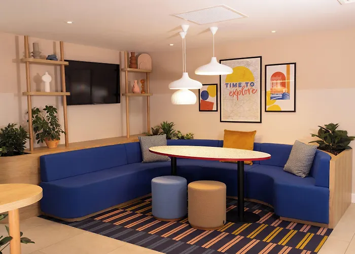 Holiday Inn Express Windsor By Ihg