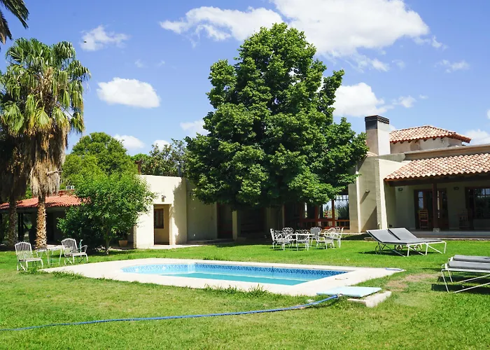 Posada Cavieres Wine Farm