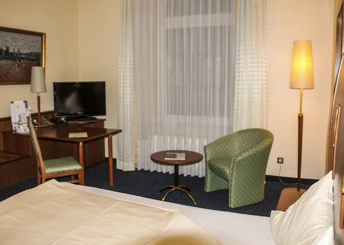 Victoria Hotel