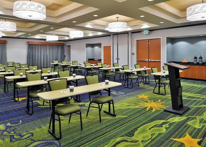 Fairfield Inn & Suites Santa Cruz - Capitola