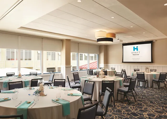 Hyatt House Virginia Beach / Oceanfront
