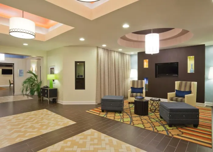 Holiday Inn Express Fulton By Ihg