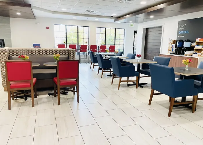 Holiday Inn Express Hotel & Suites Grand Island By Ihg