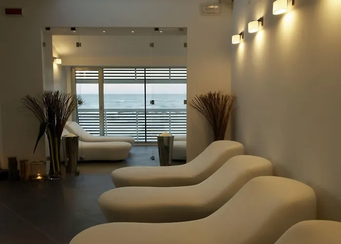 Excelsior Hotel, Spa & Lido - Preferred Hotels & Resorts