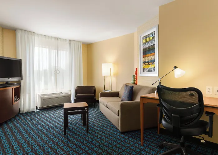 Fairfield Inn & Suites By Marriott Weirton