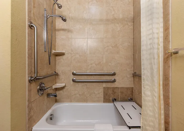 Best Western Bastrop Pines Inn