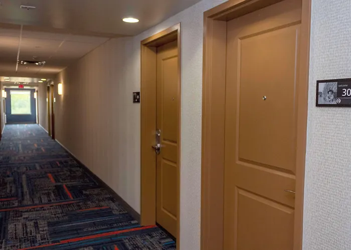 Hampton Inn & Suites Riverton