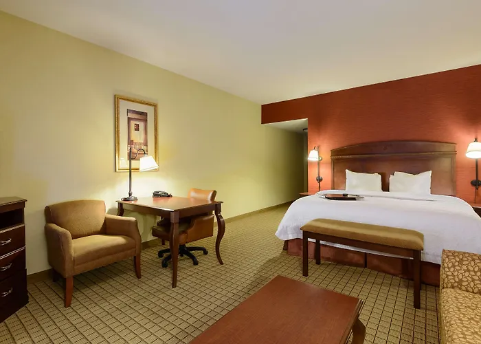 Hampton Inn And Suites Peoria At Grand Prairie