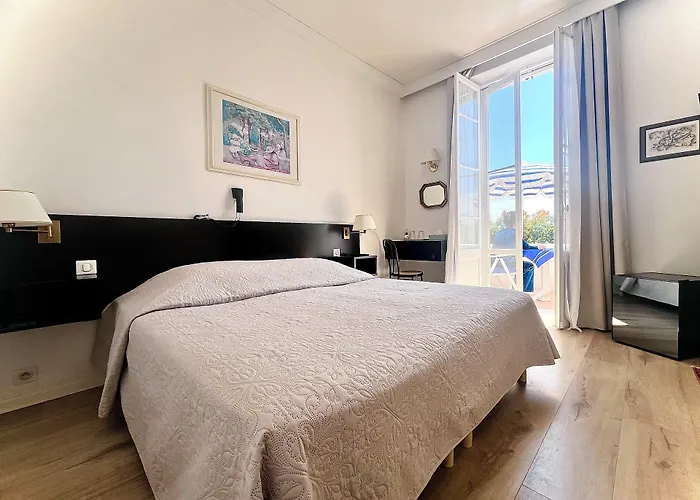 Hotel Des Mimosas