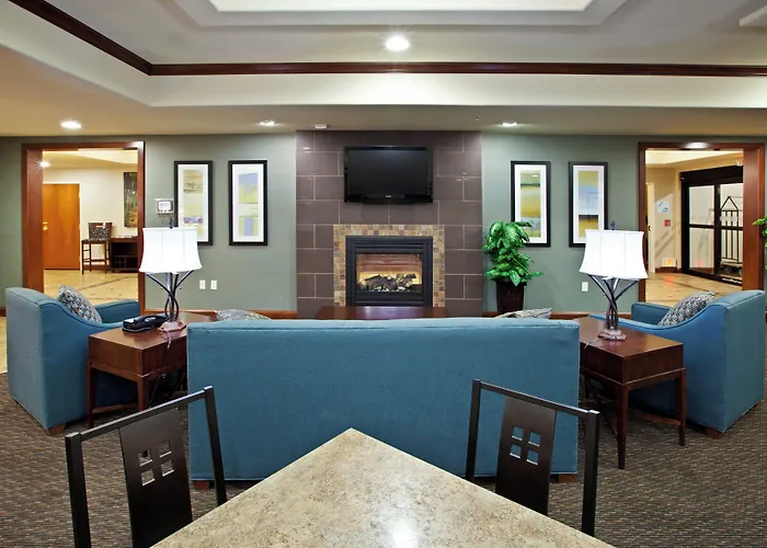Holiday Inn Express & Suites Ripley By Ihg