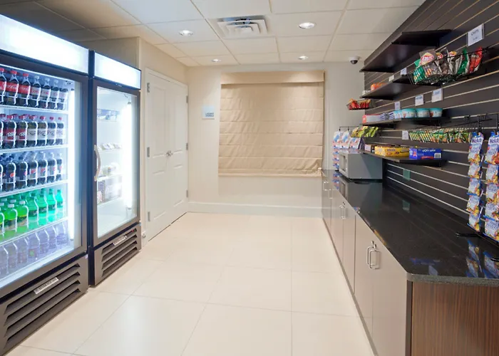 Holiday Inn Express Hotel & Suites Rogers By Ihg
