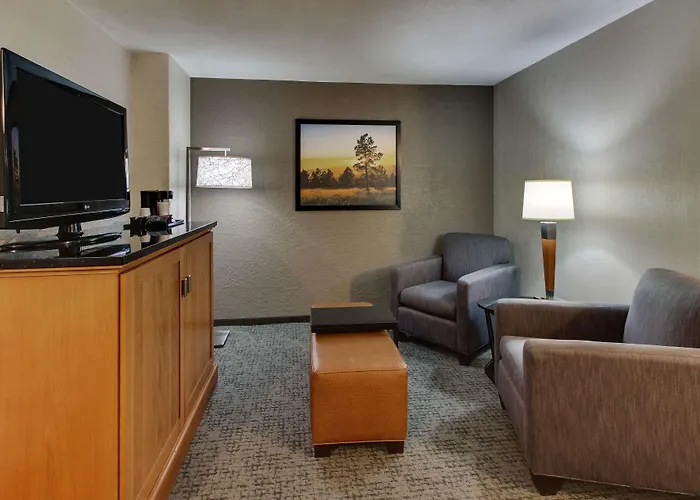 Drury Inn & Suites Phoenix Happy Valley