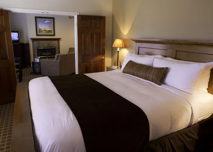 Pine Ridge Inn