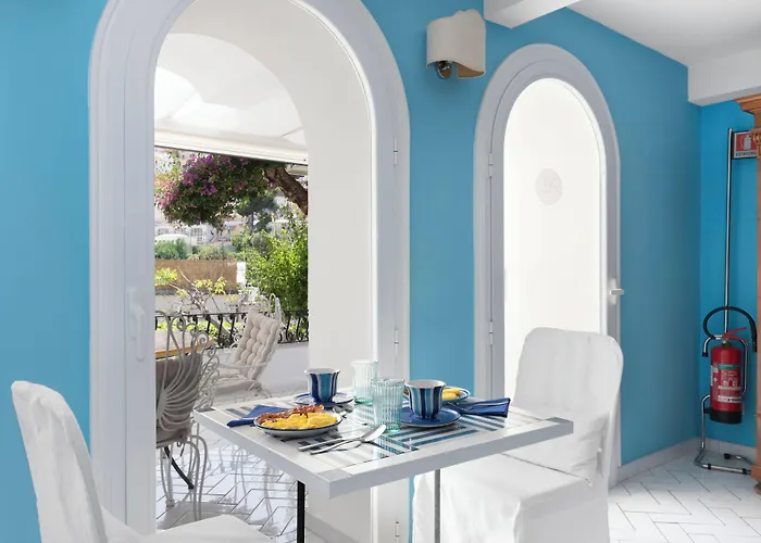 Hotel Bougainville