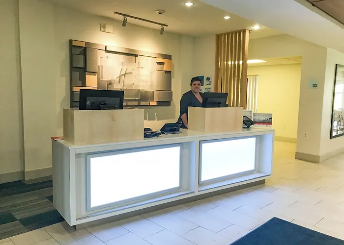 Holiday Inn Express & Suites Lubbock West By Ihg