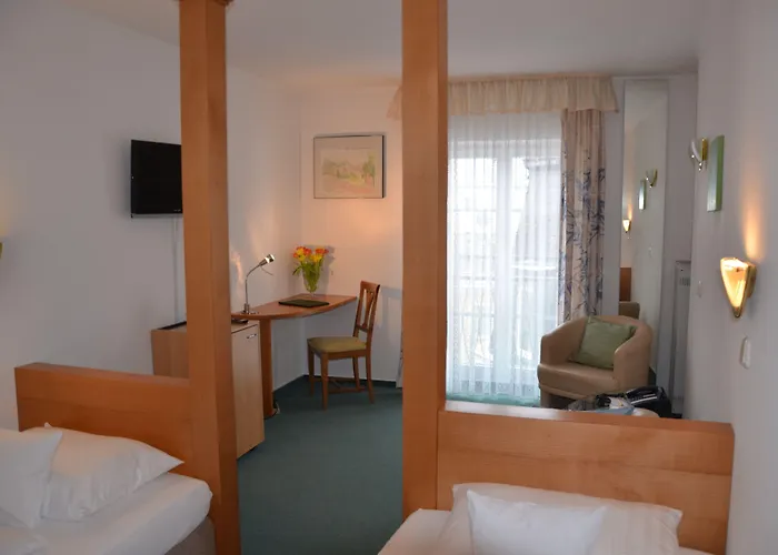 Huber'S Hotel