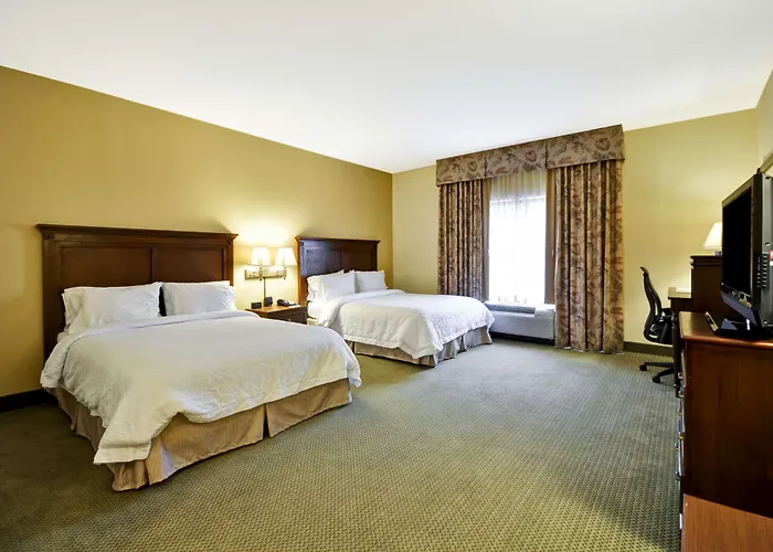 Hampton Inn & Suites North Charleston-University Boulevard