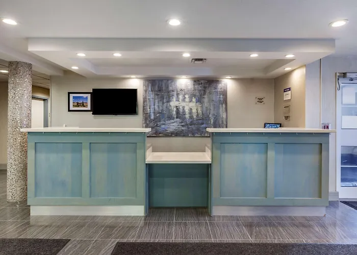 Best Western Plus Woodstock Inn&Suites
