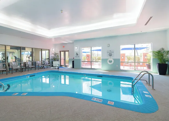 Holiday Inn Express Leland - Wilmington Area By Ihg