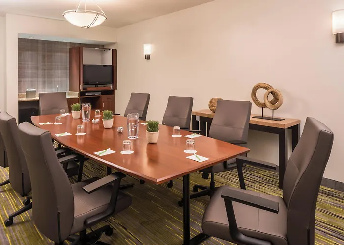 Courtyard By Marriott Miami West/Fl Turnpike