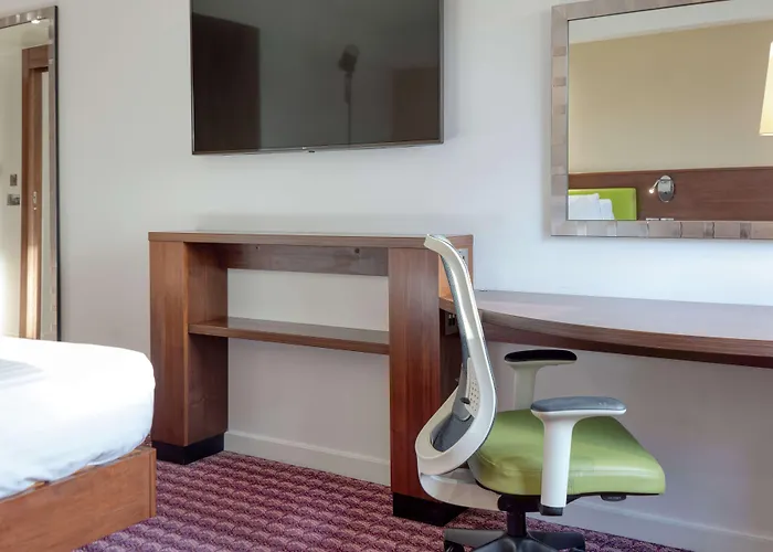 Hampton By Hilton Corby