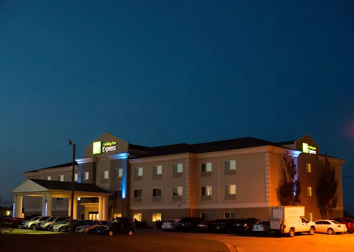 Holiday Inn Express Devils Lake By Ihg