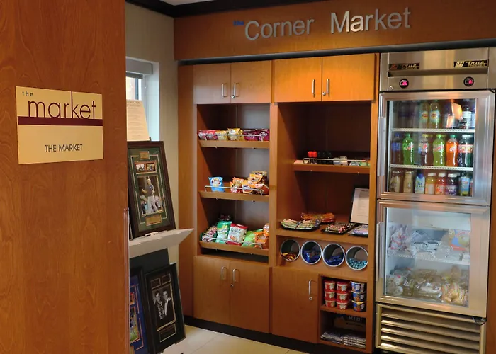 Fairfield Inn & Suites Des Moines Airport