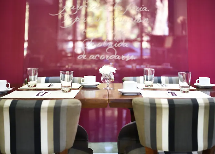 Portal Plaza Suites