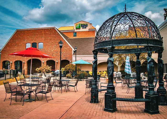 Holiday Inn Express & Suites Albany Airport Area - Latham By Ihg
