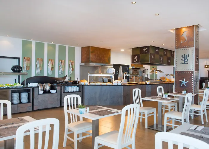 Iberostar Waves Bouganville Playa