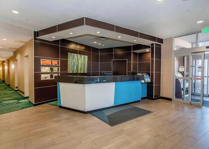 Springhill Suites By Marriott Pueblo Downtown