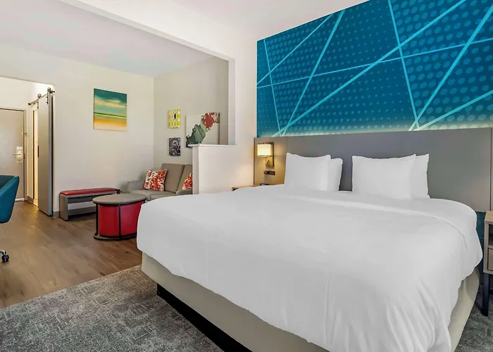 Comfort Suites Laredo - Nuevo Laredo