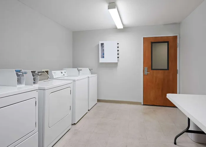 Microtel Inn & Suites By Wyndham Of Houma