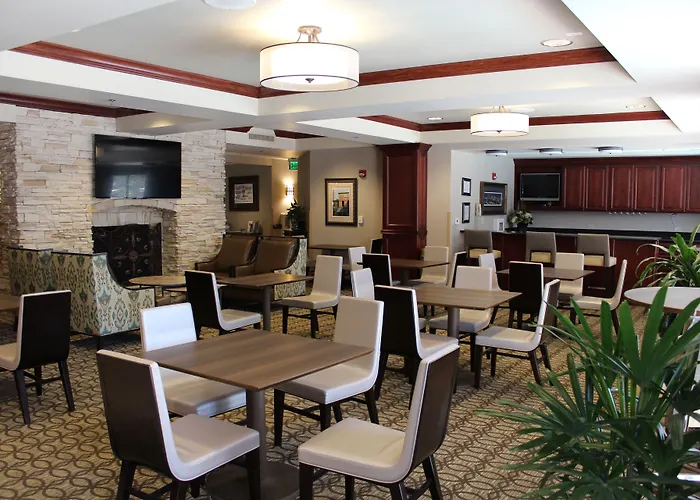 Lexington Expo Hotel