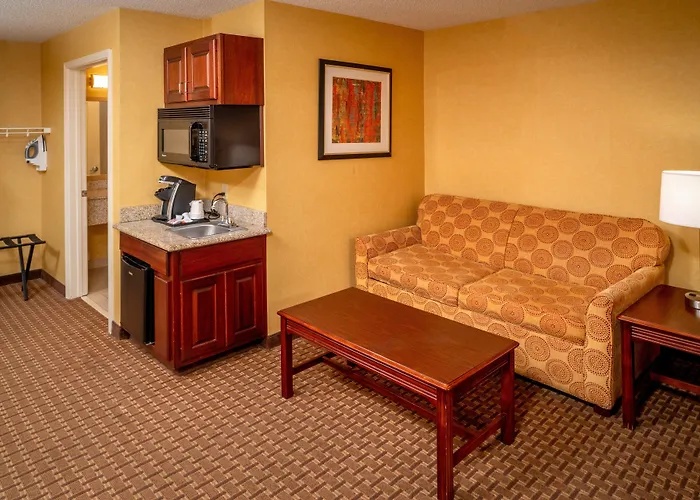 Holiday Inn Express And Suites Hazard By Ihg