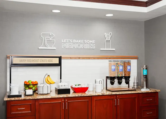 Hampton Inn And Suites Alexandria
