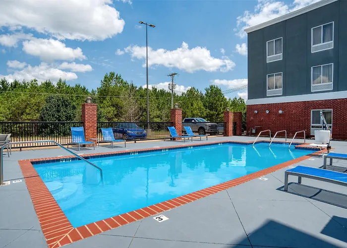 Best Western Plus Philadelphia-Choctaw Hotel And Suites