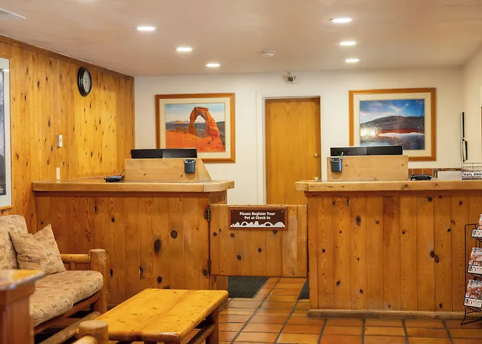 Red Stone Inn