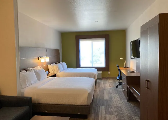 Holiday Inn Express & Suites Beaumont - Oak Valley By Ihg