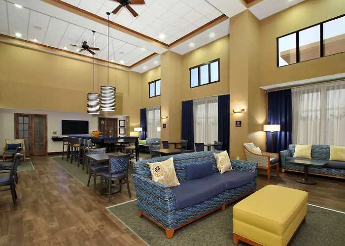 Hampton Inn & Suites Madisonville
